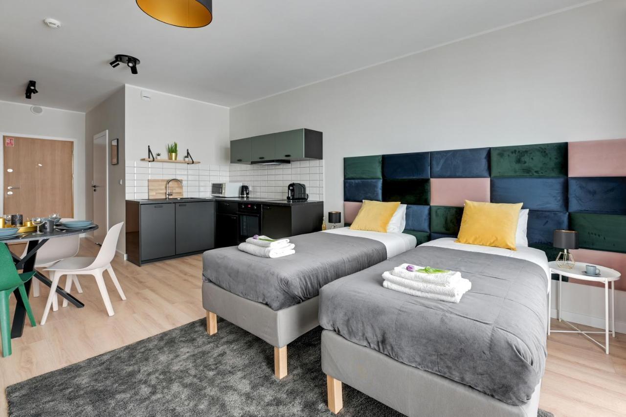 Apartament Walowa Stara Stocznia Gdańsk Exteriör bild